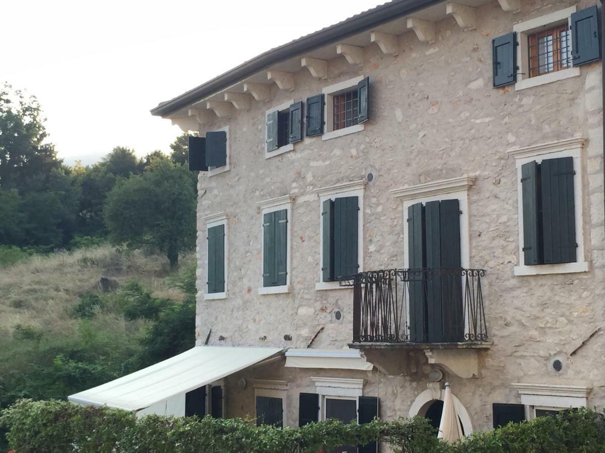 Borgo Caiar Appartement Caprino Veronese Buitenkant foto
